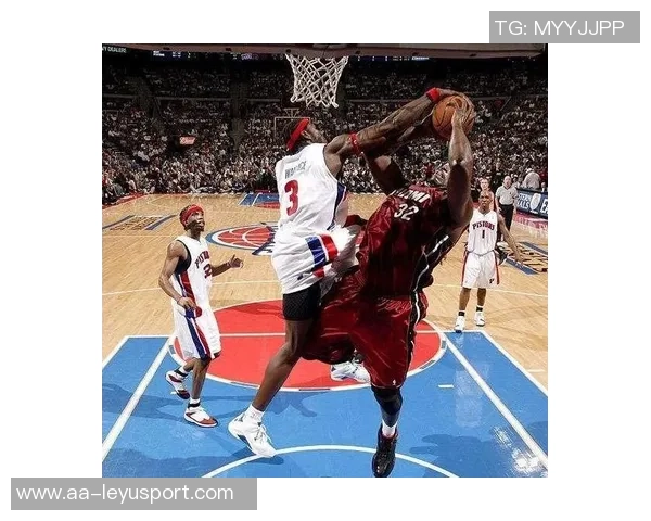 阿伦遭驱逐引争议罗伊斯奥尼尔认为判罚过重不应如此严厉