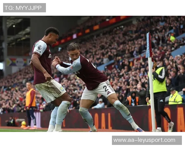 英超最新动态曼联保持不败冲击前列阿森纳稳居榜首领先曼城两分