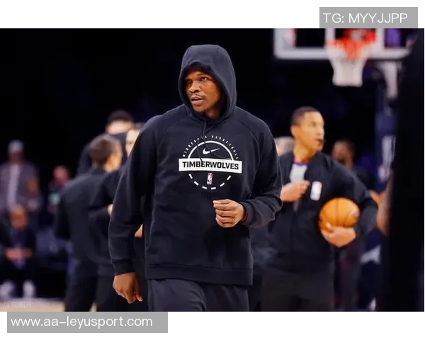 森林狼球迷热议拉拉维亚表现华子也在寻问12号球员身份