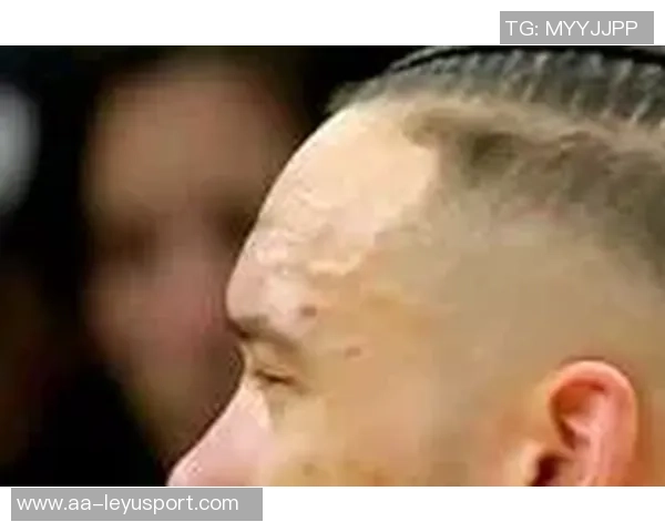 狄龙谈裁判判罚影响比赛结果强调球员需忍耐不满情绪