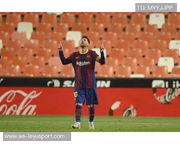 拉波尔塔强调巴萨将坚持会员制诺坎普改造项目进展顺利